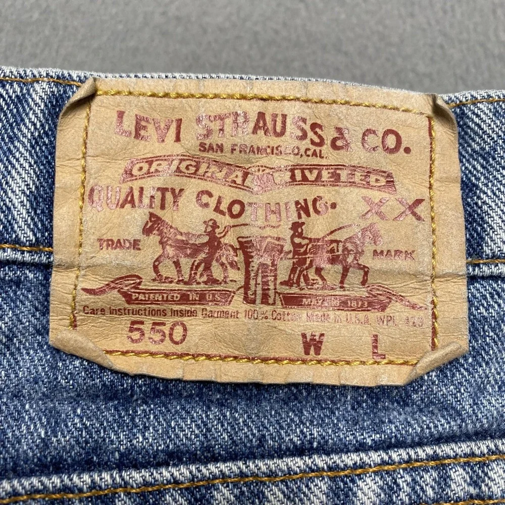 VTG Levis 550 Jeans Mens 36x34 Blue Relaxed Tapered Denim Stone Wash USA 90s‎